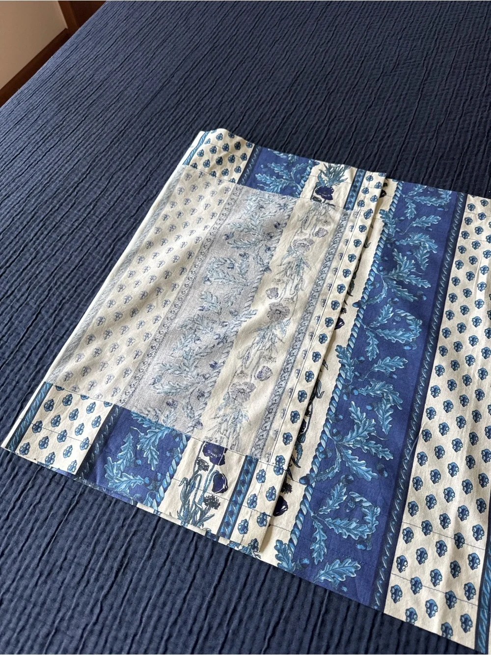 French Country Living Provence Table Runner Window Valance Blue Floral Olive